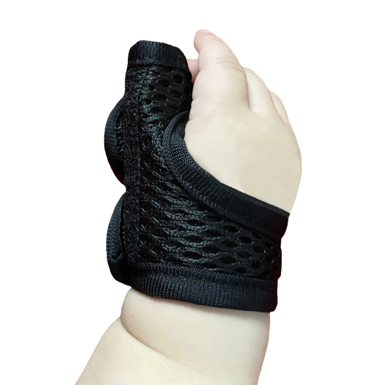 Finger bracers for children black Finger bracers for children black